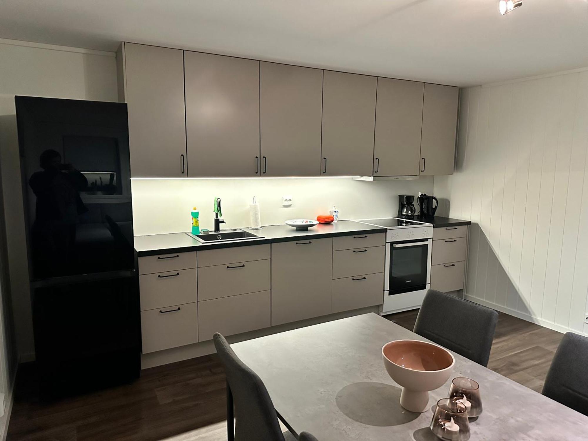 Your Home Away From Home, Apartment 2 Tromso Bagian luar foto