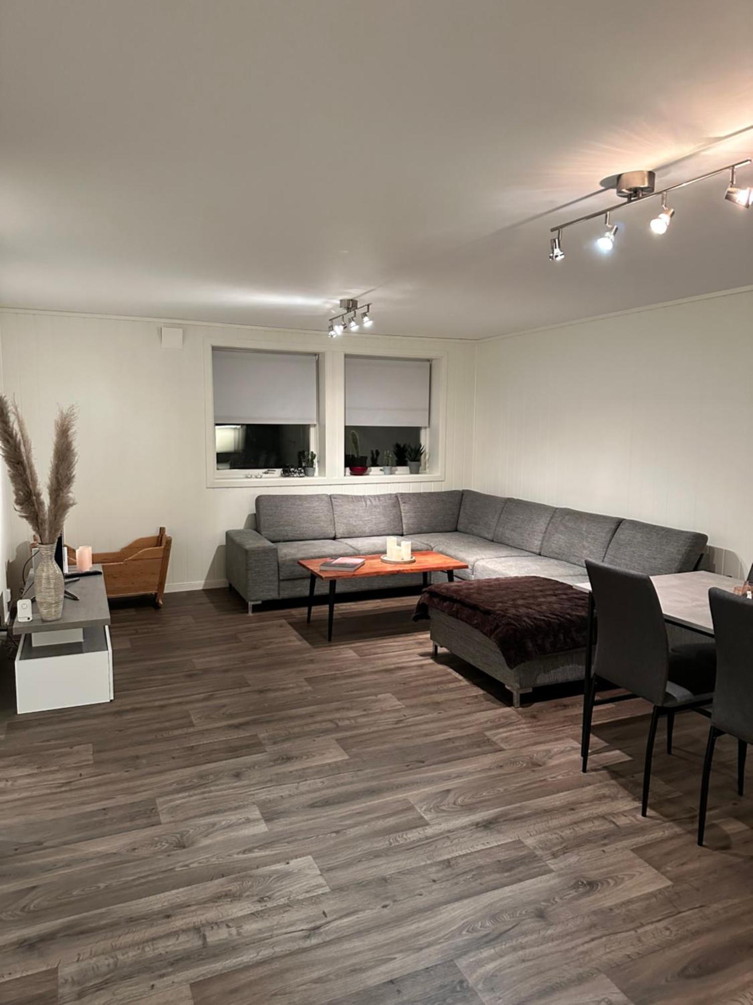 Your Home Away From Home, Apartment 2 Tromso Bagian luar foto